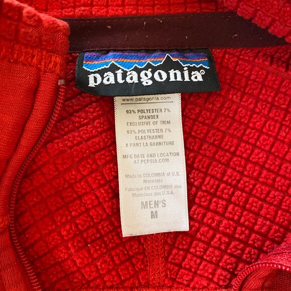 Men's R1 Patagonia Pullover, 1/2 Zip - Picture 2 of 5